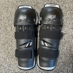 Fox Titan Shin Guards (elbow pads - free add on)